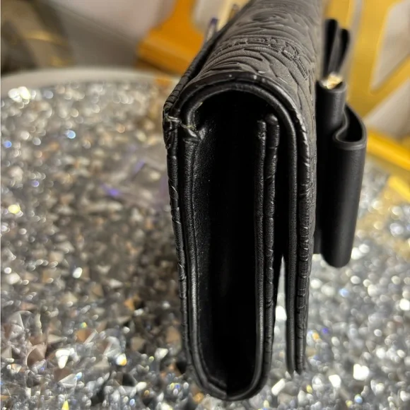 Betsey Johnson bow crossbody clutch purse NWT - Picture 8 of 11